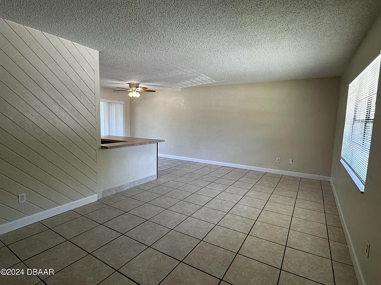 319 Cavanah Dr #A — Photo 2