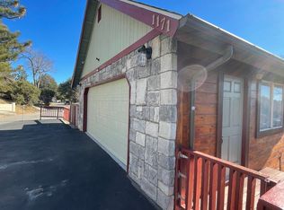 1171 N Grass Valley Rd, Lake Arrowhead, CA 92352