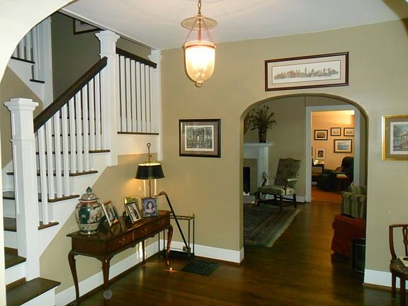 Foyer view into living room 
