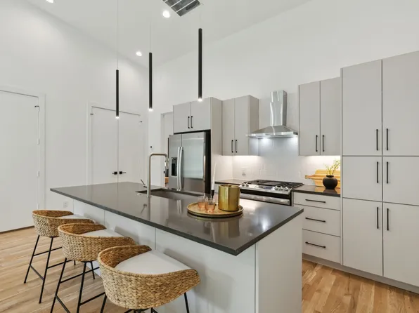 2142 Lovedale Ave #103, Dallas, TX 75235