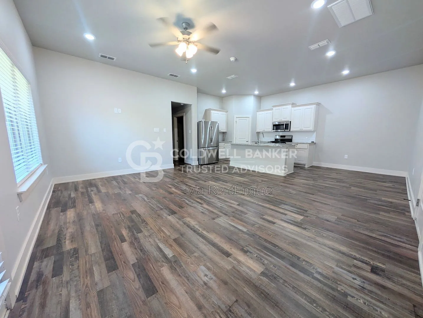 3 bed, 2.0 bath, 1372 sqft, $1,650 — Photo 3
