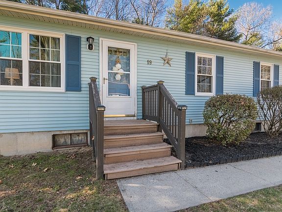 5th image of 19 Marmon Ct