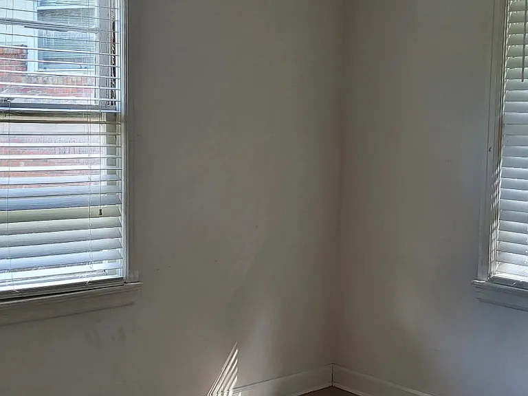 797 Georgia St — Photo 12