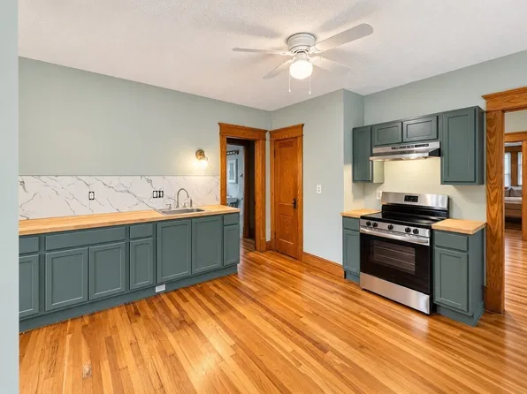 354-356 White St, Springfield, MA 01108