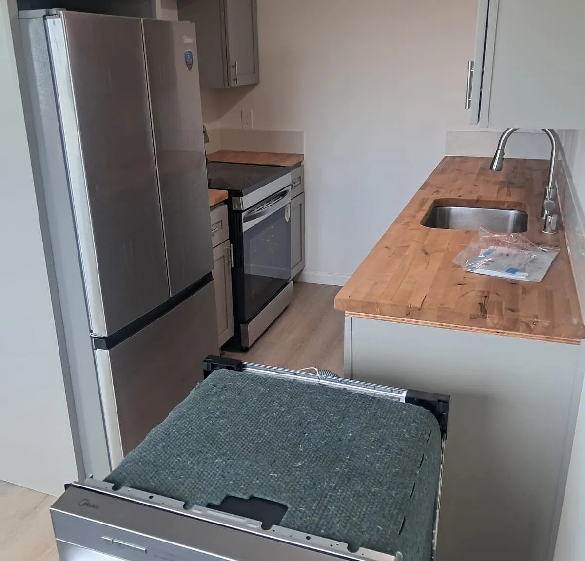 308 Susie Way — Photo 3