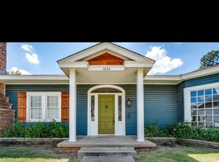 1208 NW 11th St, Oklahoma City, OK 73106