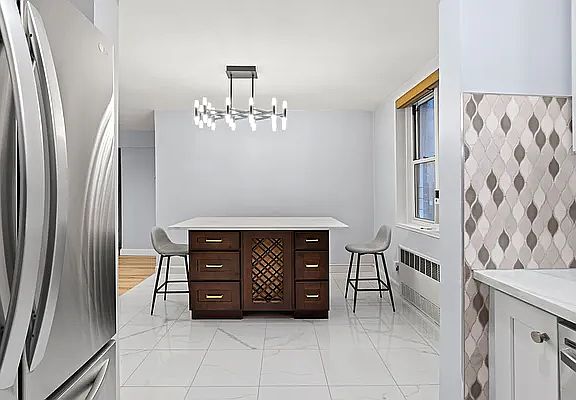 5th image of 65-65 Wetherole St #2U