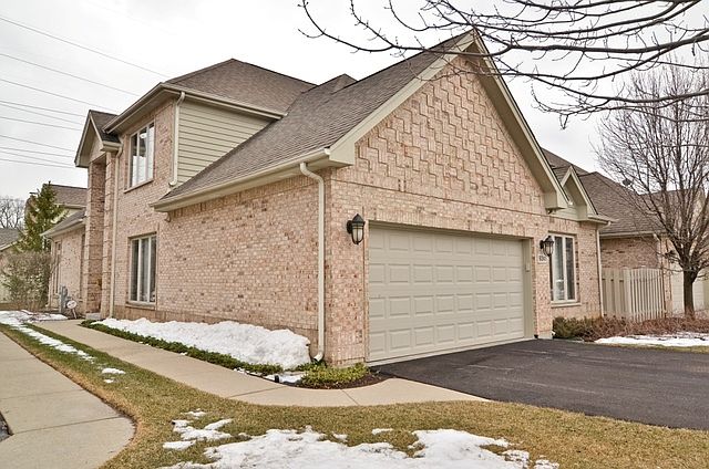 1st image of 9241 Nagle Ave #62