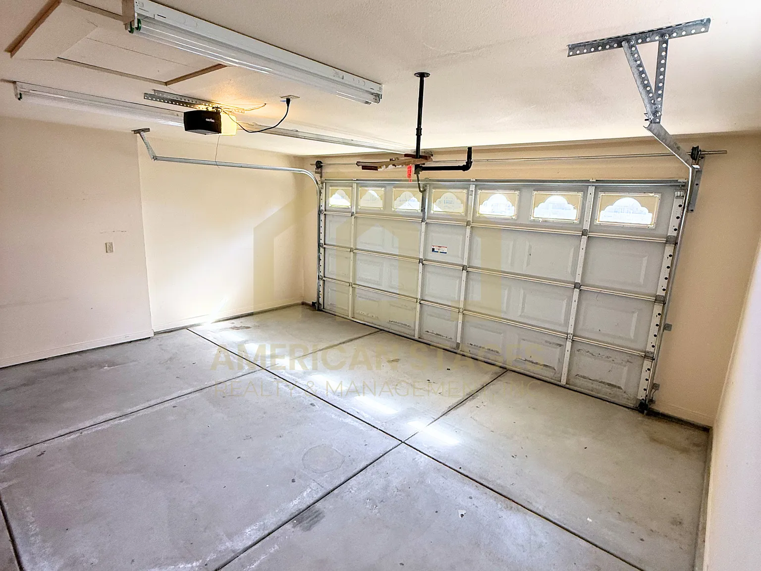 121 North N Street - Garage — Photo 2