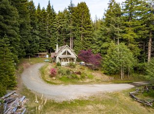 111 Alder Ln, Trinidad, CA 95570