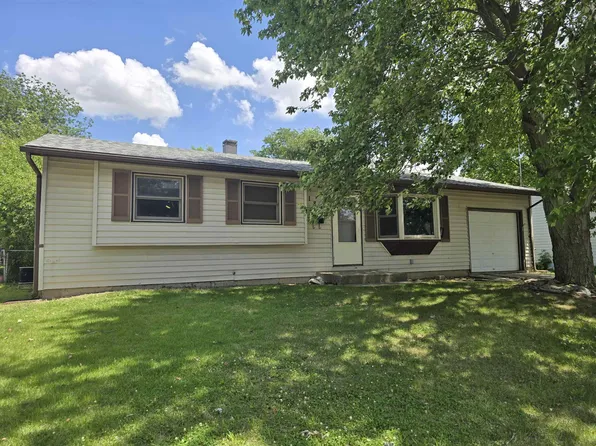 1822 9th Ave, Belvidere, IL 61008