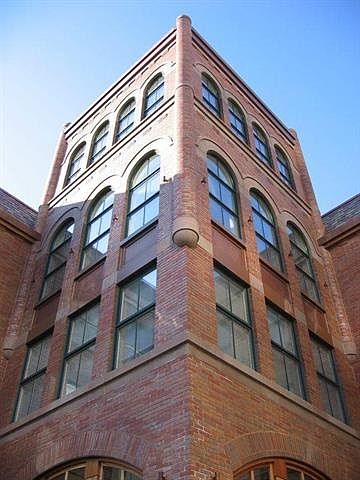 2nd image of 61 Grand St #305