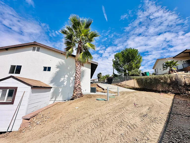 28076 East Dr — Photo 8