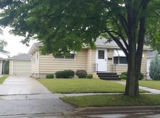 7840 36th Ave, Kenosha, WI 53142