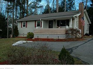 55 Hemlock Dr, Woodstock Valley, CT 06282