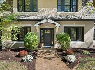 708 Trinity Ave, Saint Louis, MO 63130