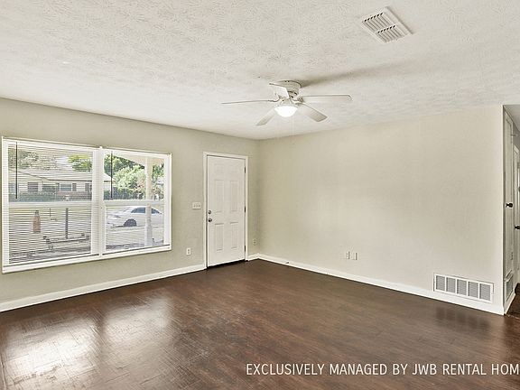 4th image of 8005 Jaguar Dr