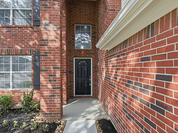 4th image of 21731 Chanas Ct