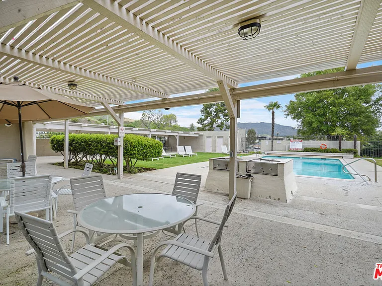 30473 Mulholland Hwy #109 — Photo 36
