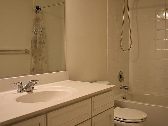 4th image of 7730 Dagny Way