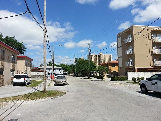 1st image of 1531 NW 16th Ave APT 408