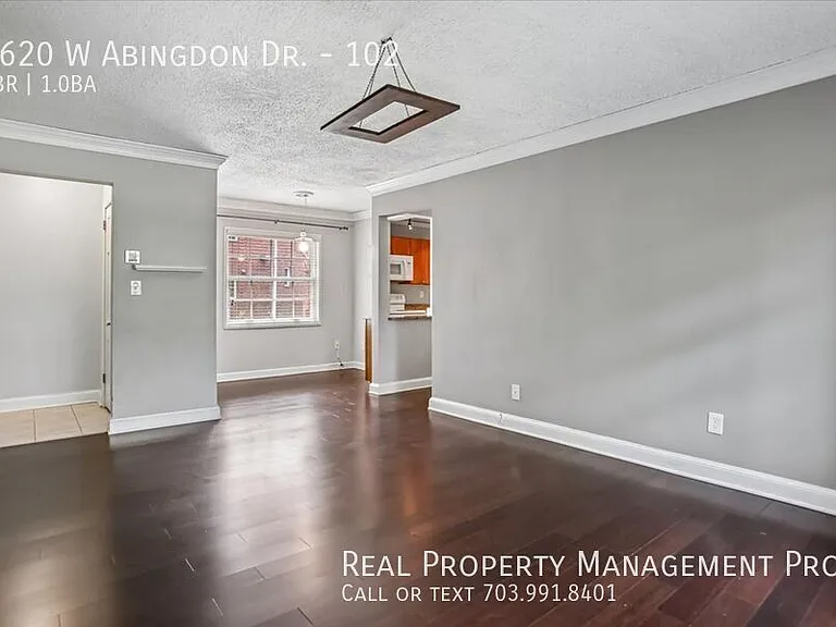 1620 W Abingdon Dr #102 — Photo 7