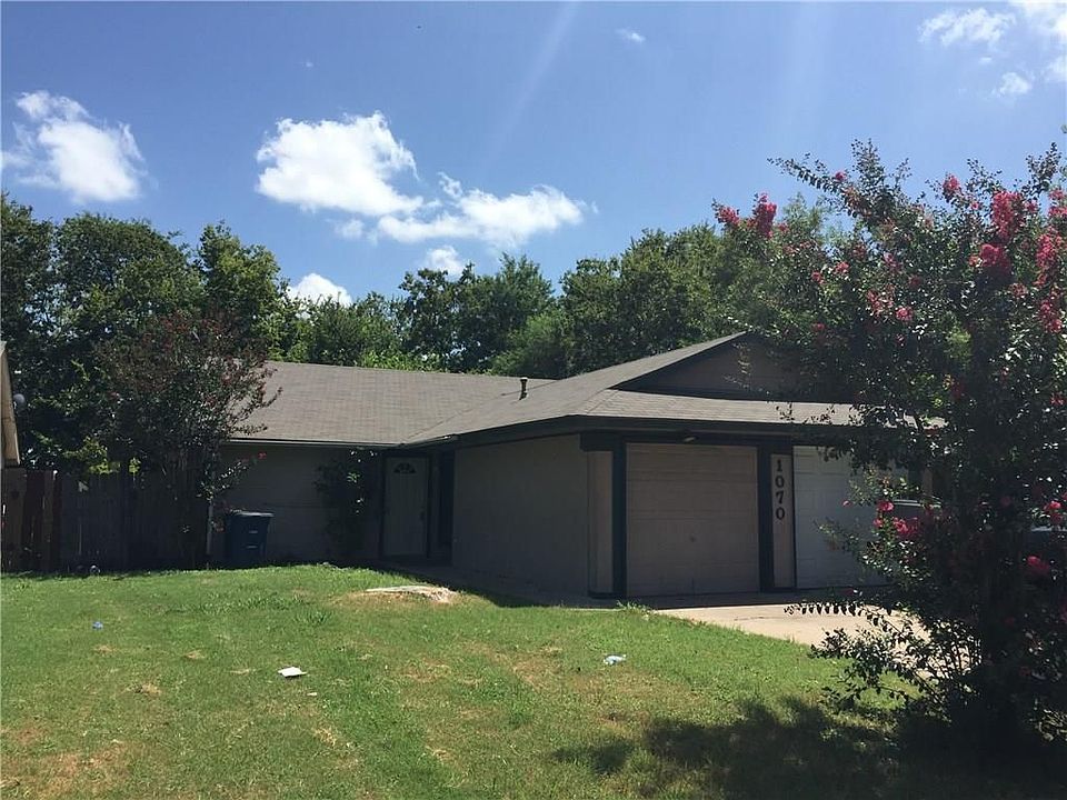 1st image of 10709 Topperwein Dr #B