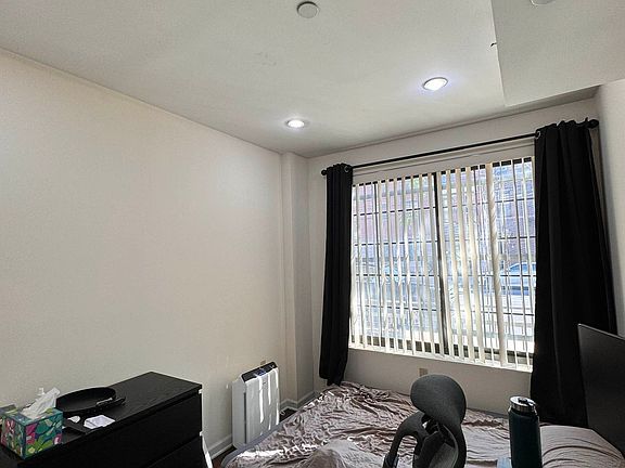 4th image of 21-29 31st Ave #1C