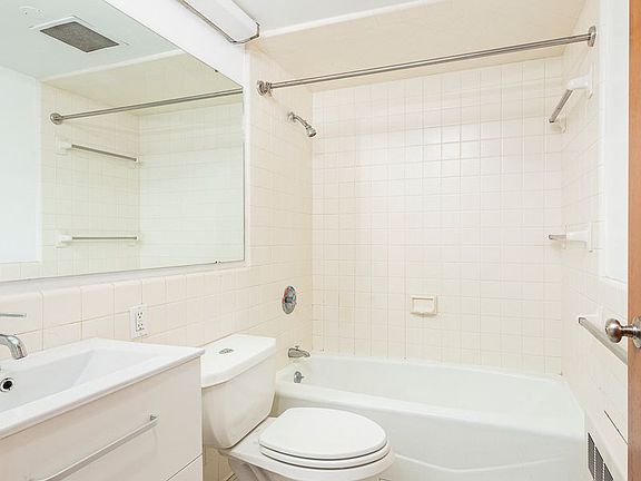 5th image of 161 Columbia Hts APT 2