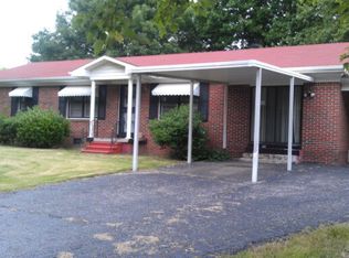 100 Steward Rd, Atwood, TN 38220