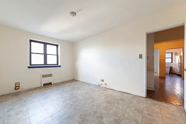 Sold by Silversons Realty LLC | media 9