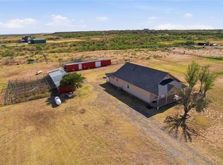 19630 E County Road 1635 Rd, Olustee, OK 73560