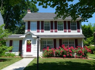 1017 Manor Rd, New Kensington, PA 15068