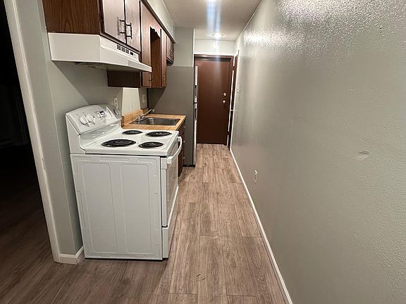 3rd image of 731 Prospect St #6