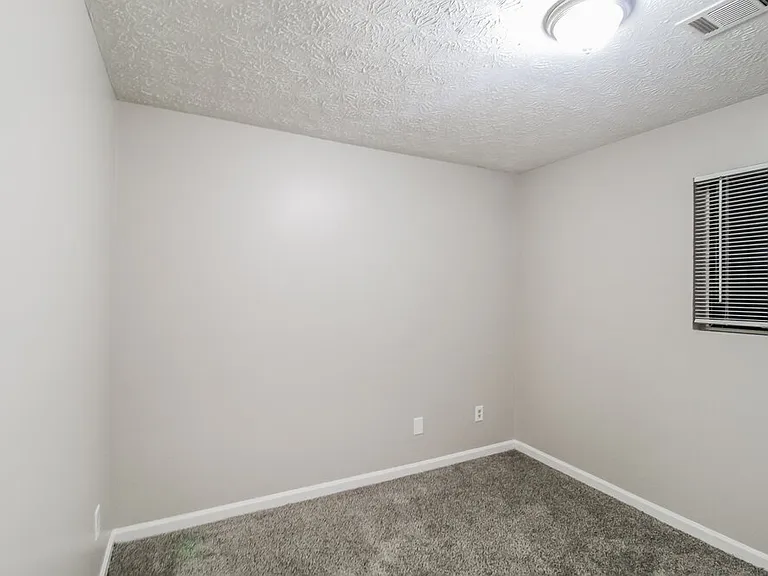 6875 Fielder Ct — Photo 15