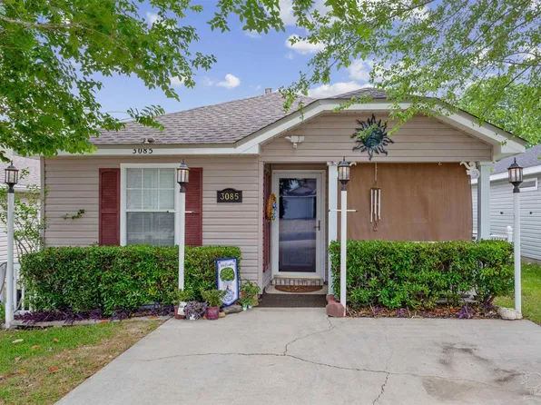 3085 Flintlock Dr, Pensacola, FL 32526