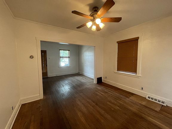 4th image of 2428 Kenilworth Ave