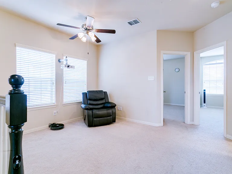 3116 Hereford Dr — Photo 24