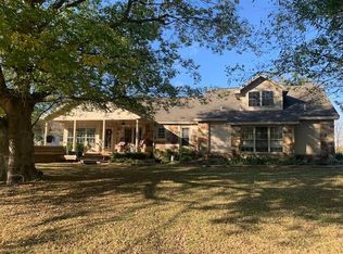 360 Fulbright Rd, Locust Grove, AR 72550