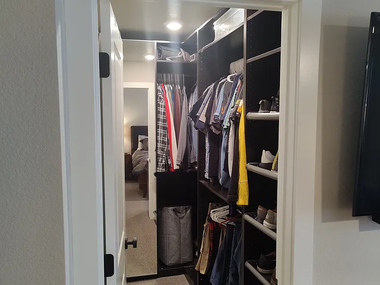 201 W Jamison Ct — Photo 21