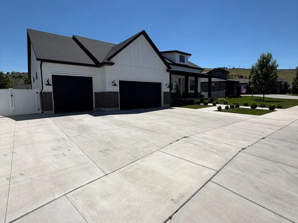 607 E Old Post Office Rd, South Weber, UT 84405