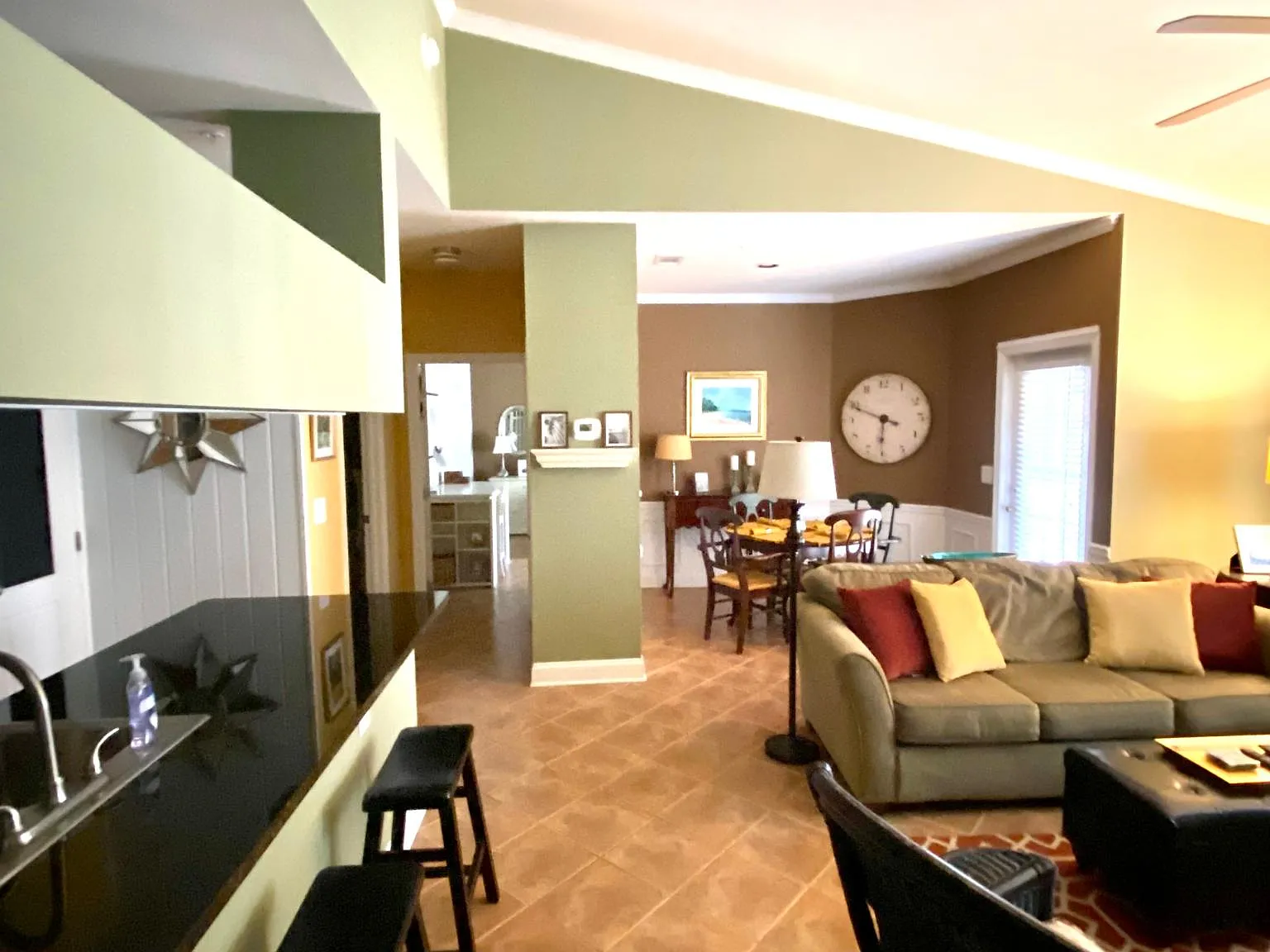 221 Colima Ct — Photo 4