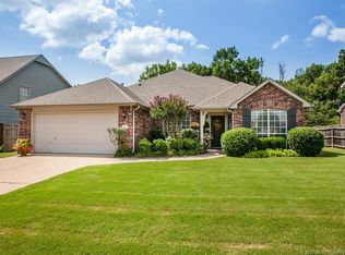 308 N Butternut Ave W, Broken Arrow, OK 74012