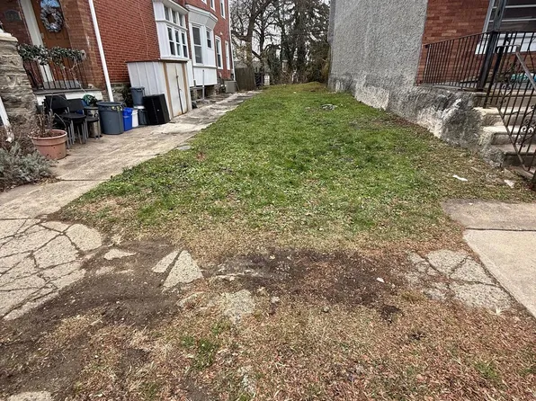 240 E Durham St, Philadelphia, PA 19119