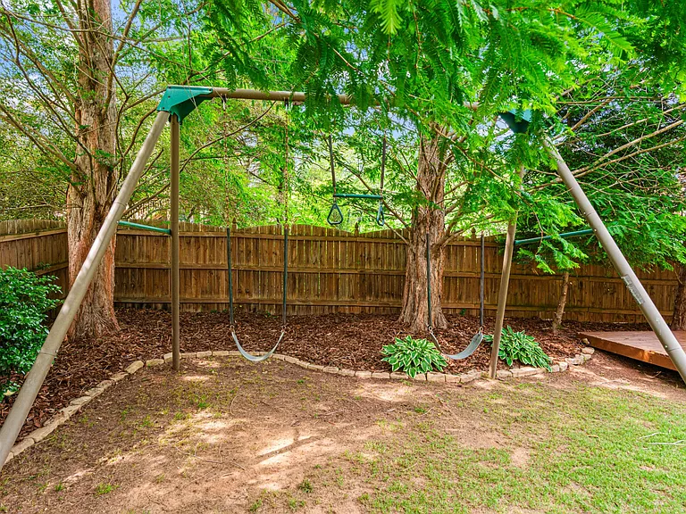 1245 Redbud Dr — Photo 53