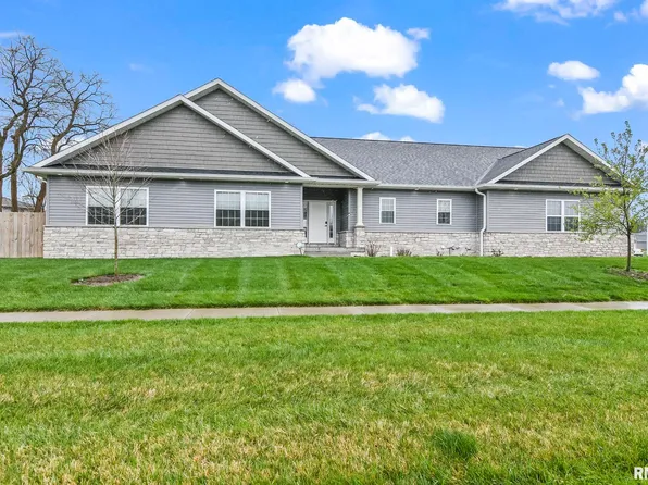 1900 Bent Creek Rd, Springfield, IL 62711