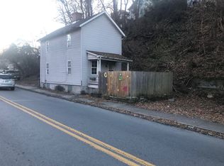 158 Center Ave, Elizabeth, PA 15037
