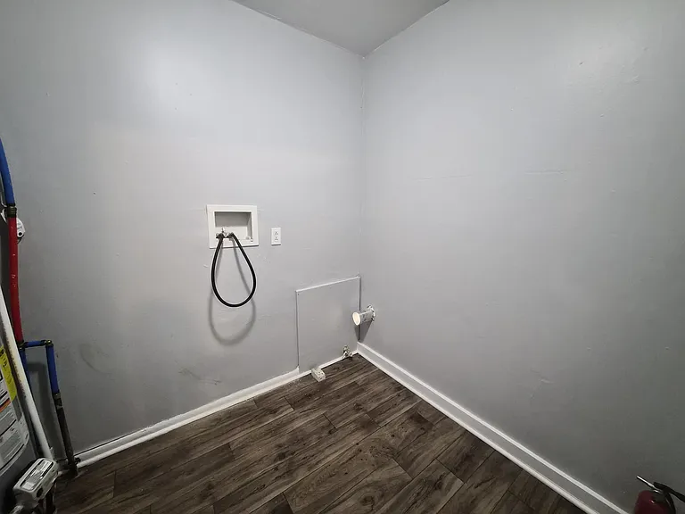 4708 Payton Ave — Photo 16