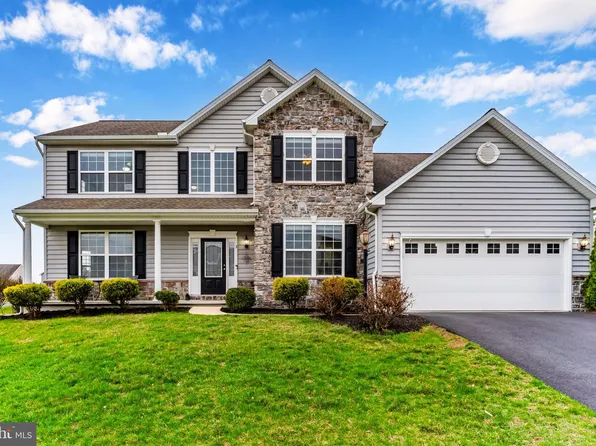 3 Redstone Ct, Mechanicsburg, PA 17050