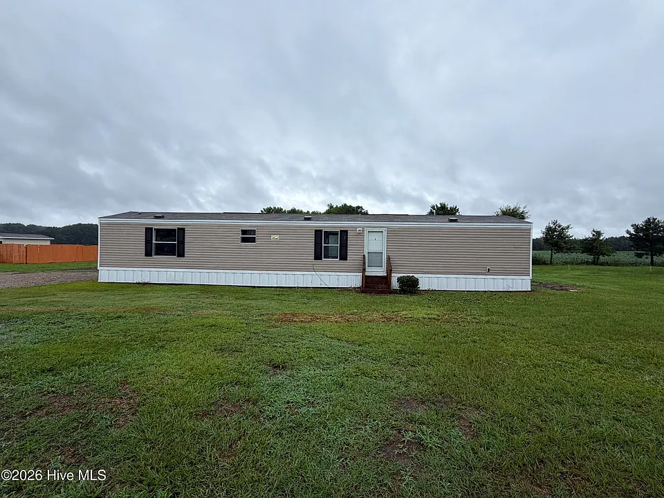 4506 Tammy Ln